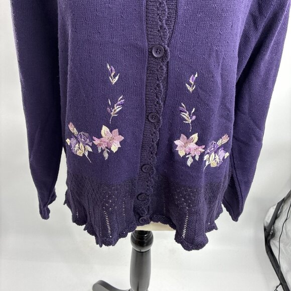 Southern Lady Cardigan Womens M Purple Button Front Floral Embroidered Sweater - Picture 2 of 7